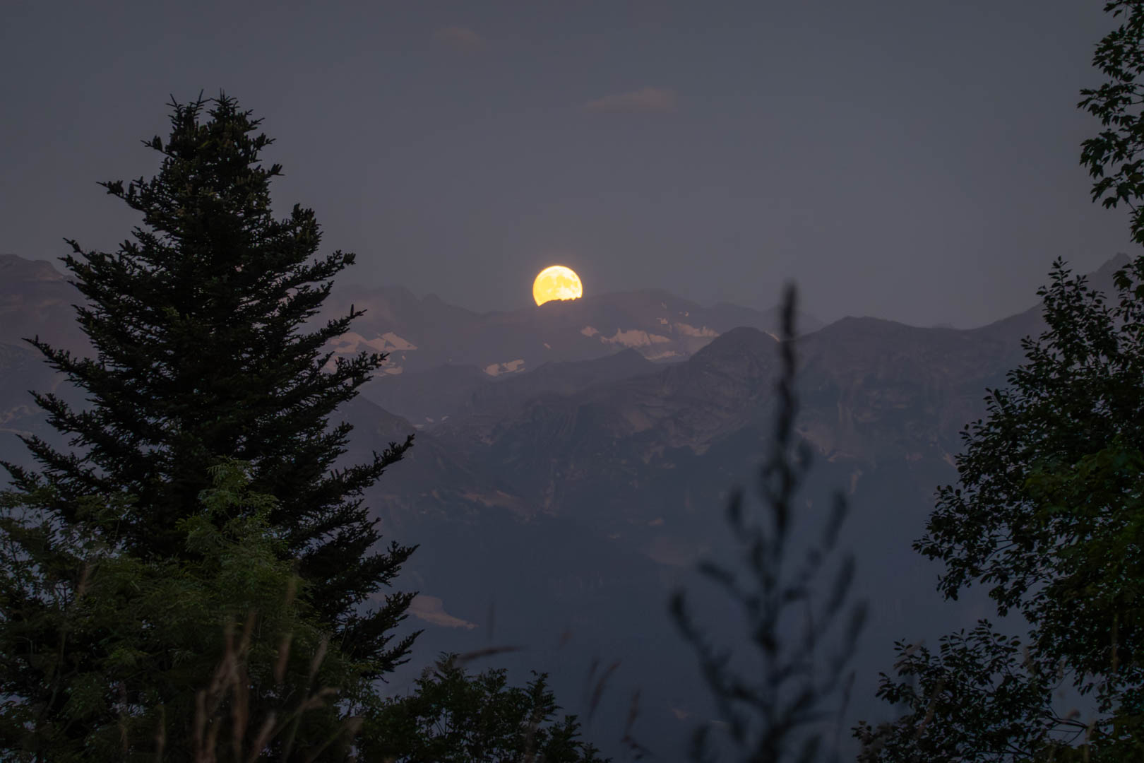 Lever de lune sur Belledonne Lever de lune sur Belledonne ©Florian Garibal